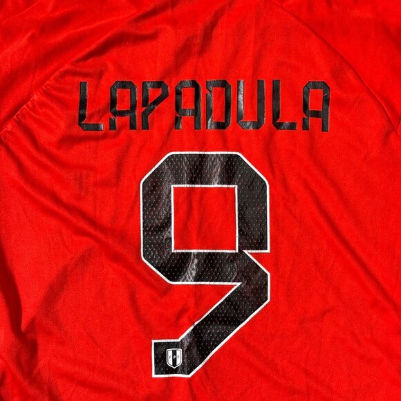 Adidas x PERU Soccer Jersey Red Mens Medium M Slim Fit #9 Lapadula 2023 Official - Picture 11 of 14